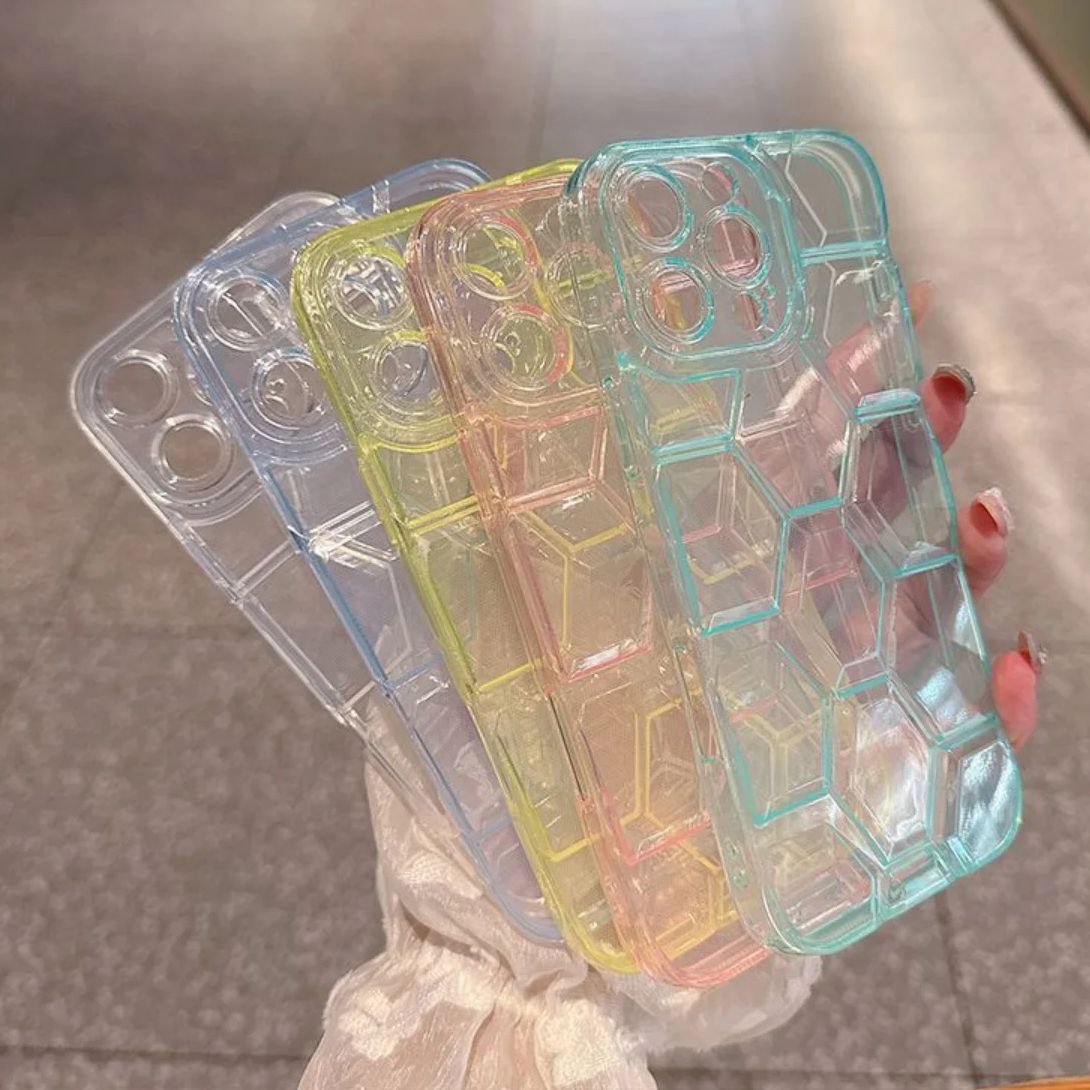 Clear Shockproof Bumper Case - 벌집 기하학 축구 패턴 아이폰 16