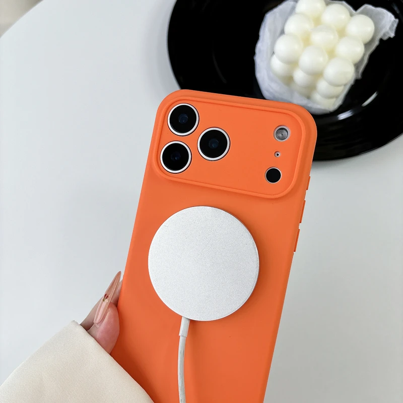 단색 공식 액체 실리콘 폰 케이스 마그세이프 아이폰 1 - Liquid Silicone Magnetic Phone Case 리뷰 및 가격